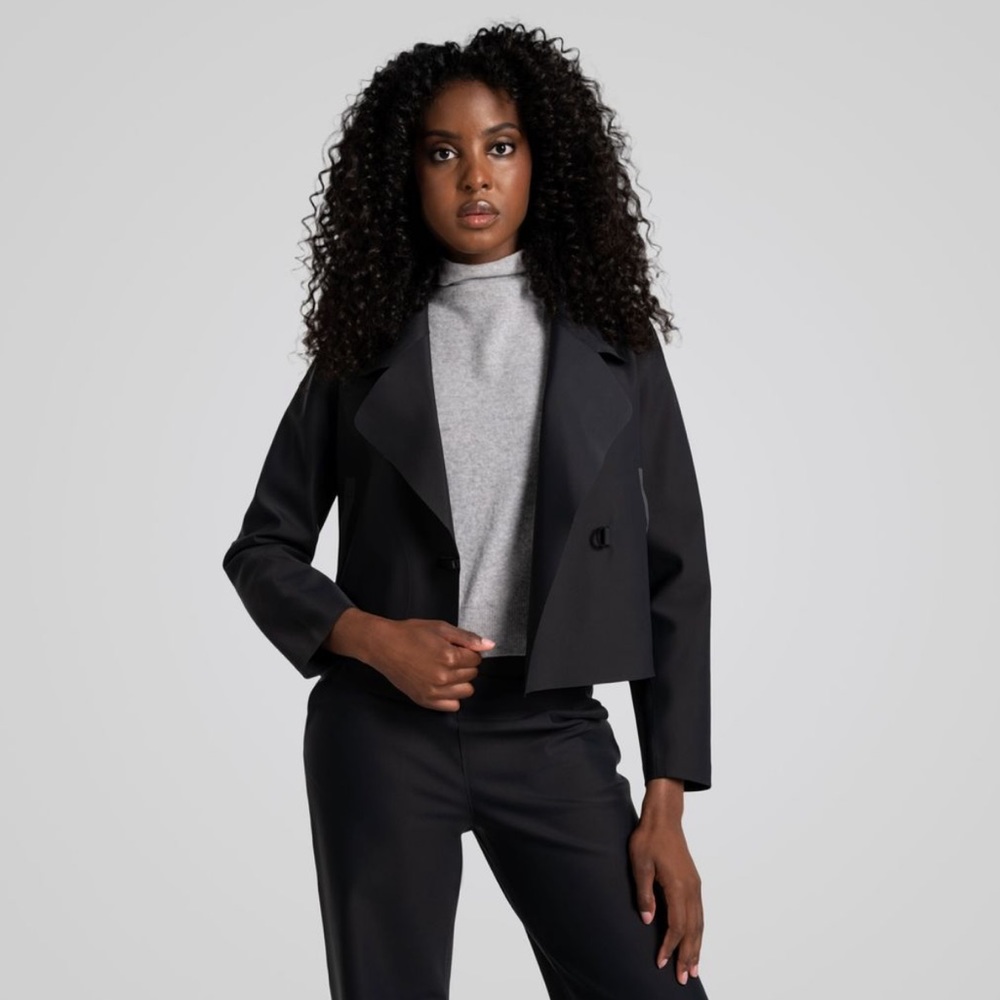 Epoque Evolution Form Jacket
